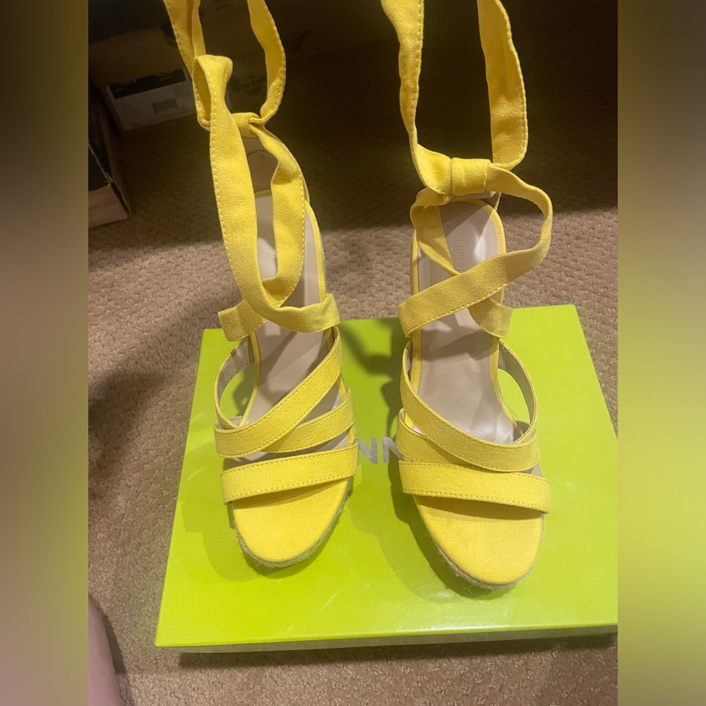 Forever 21 wedges 🫶🏻
